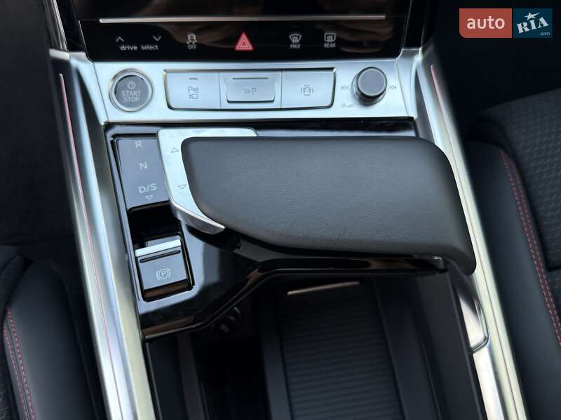 Внедорожник / Кроссовер Audi Q8 Sportback e-tron 2023 в Черновцах