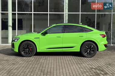 Внедорожник / Кроссовер Audi Q8 Sportback e-tron 2023 в 