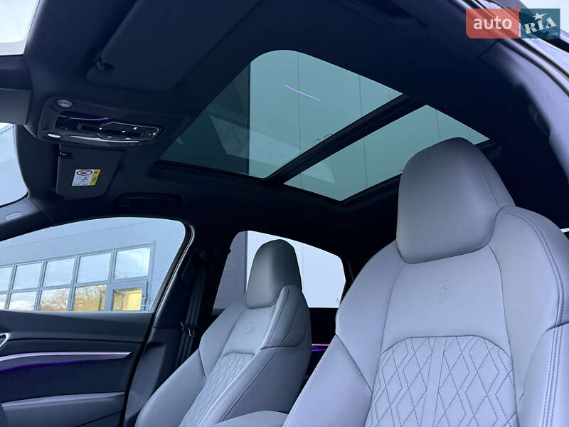 Позашляховик / Кросовер Audi Q8 Sportback e-tron 2023 в Мукачевому фото 15 Позашляховик / Кросовер Audi Q8 Sportback e-tron 2023 в Мукачевому