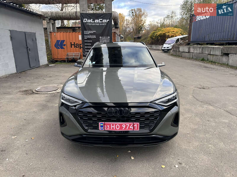 Внедорожник / Кроссовер Audi Q8 Sportback e-tron 2023 в Киеве