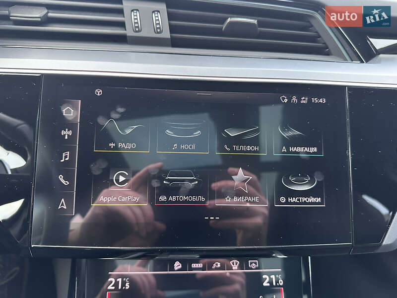 Внедорожник / Кроссовер Audi Q8 Sportback e-tron 2023 в Киеве