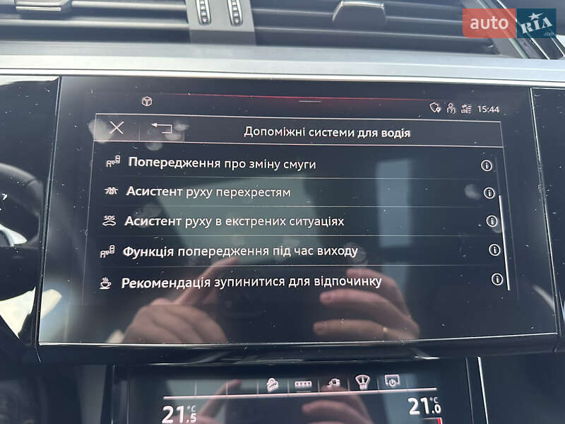 Внедорожник / Кроссовер Audi Q8 Sportback e-tron 2023 в Киеве