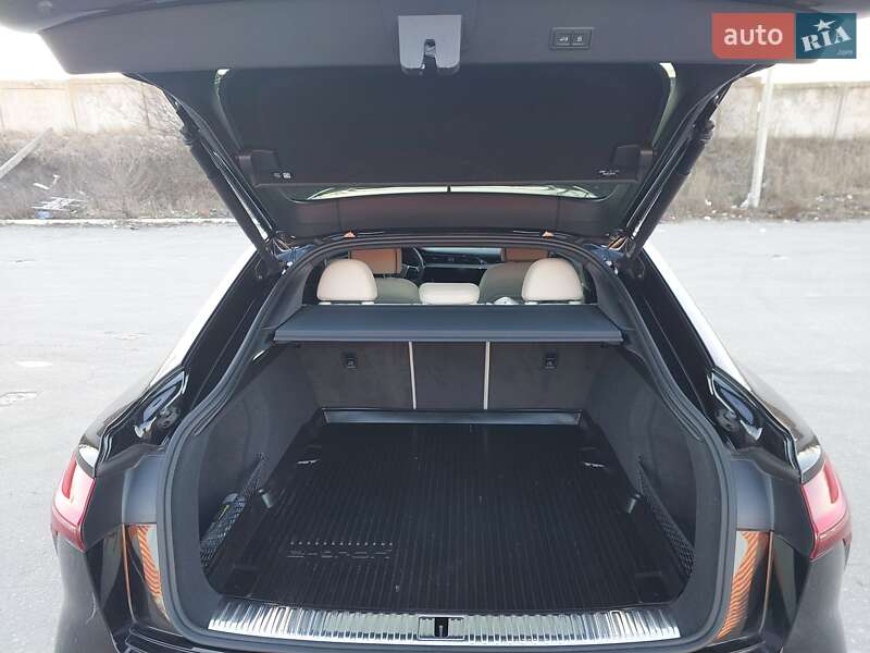 Внедорожник / Кроссовер Audi Q8 Sportback e-tron 2023 в Харькове фото 48 Внедорожник / Кроссовер Audi Q8 Sportback e-tron 2023 в Харькове