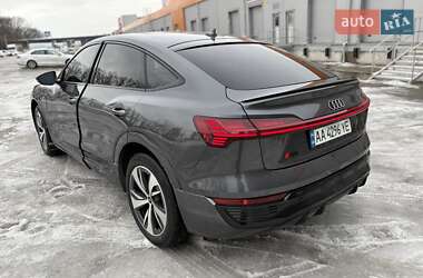 Внедорожник / Кроссовер Audi Q8 Sportback e-tron 2023 в Киеве