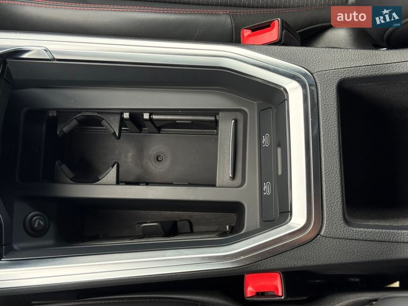 Внедорожник / Кроссовер Audi Q8 Sportback e-tron 2023 в Луцке