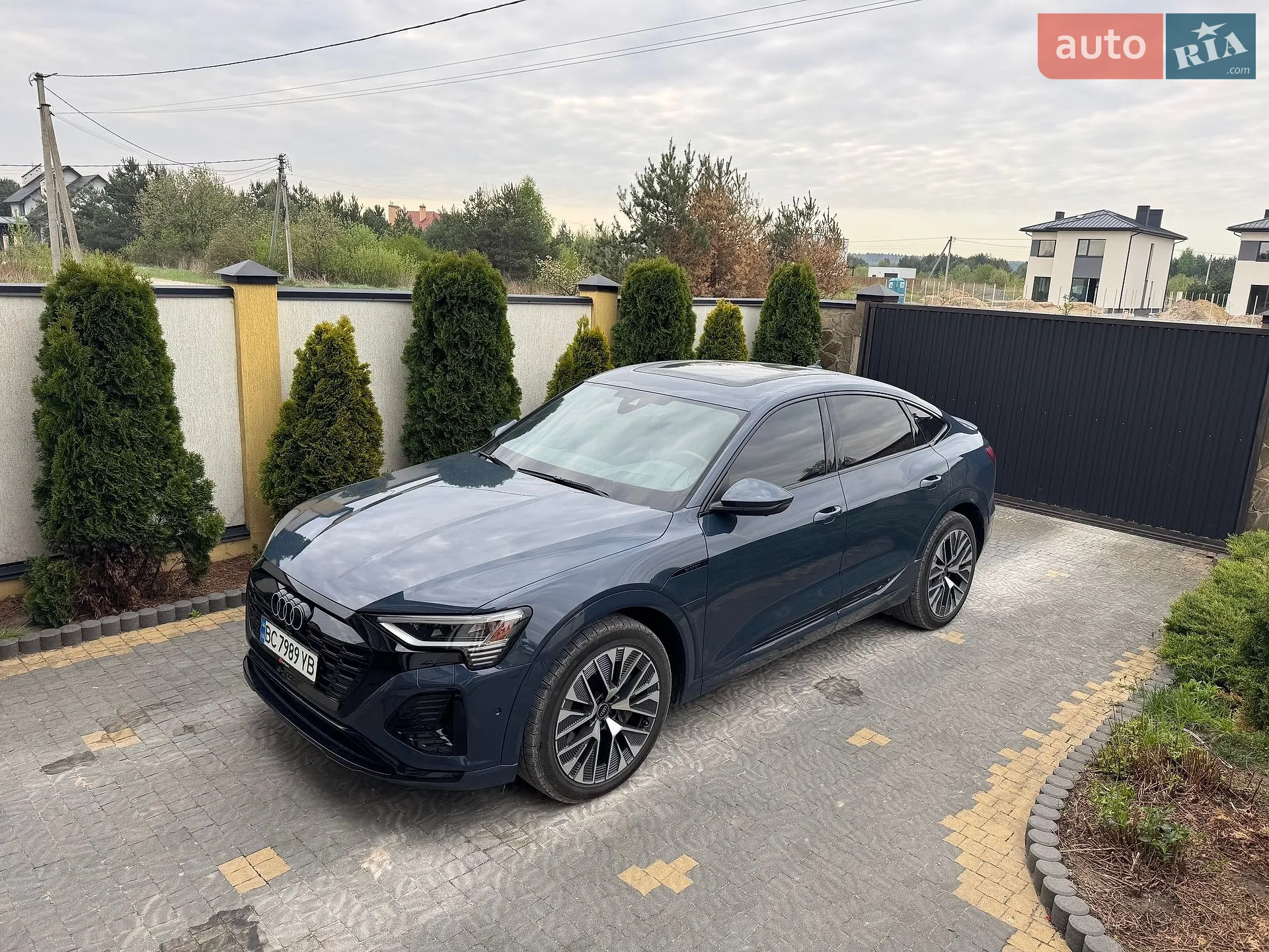 2023 Audi Q8 - мініатюра 11
