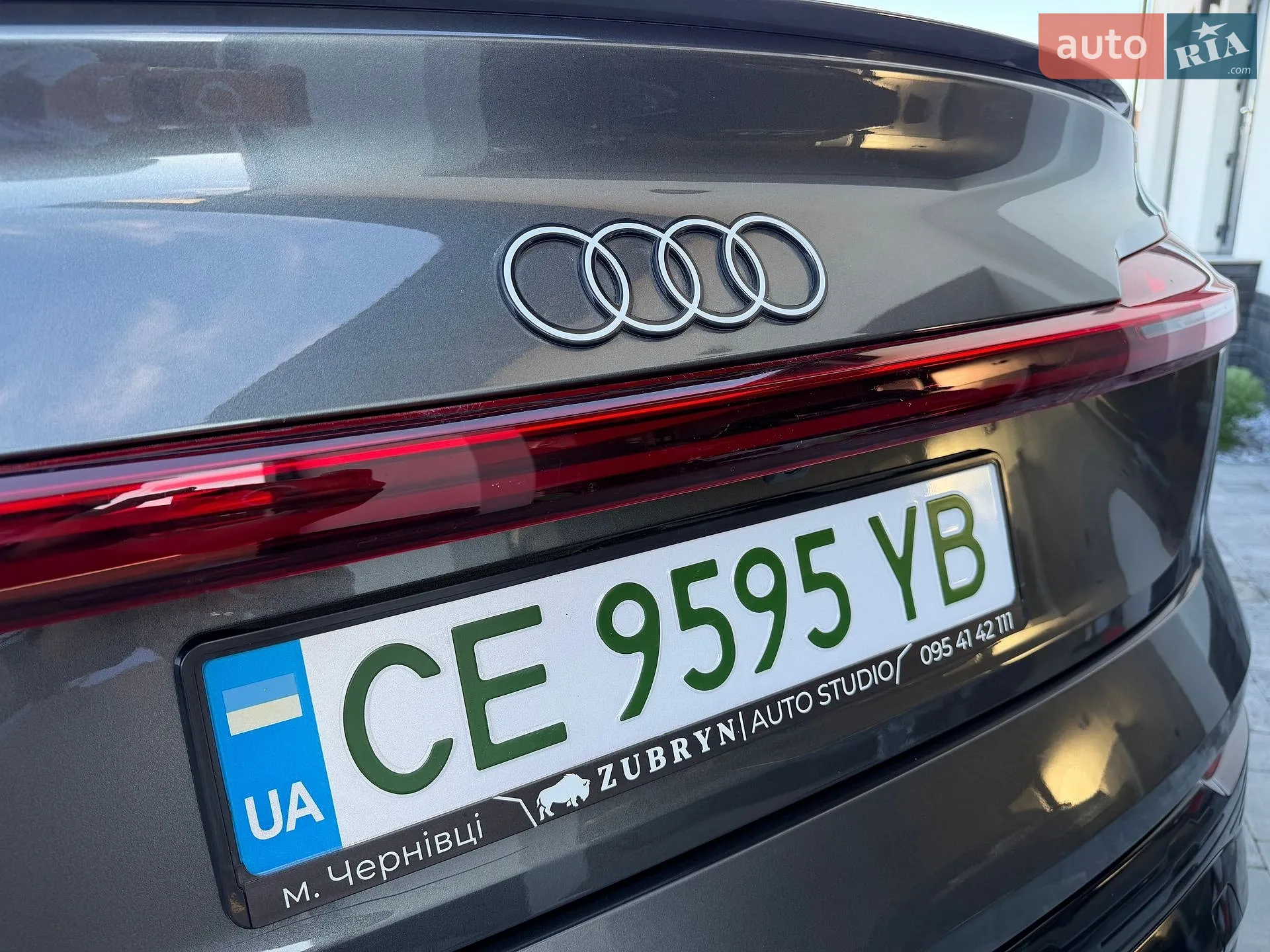 2023 Audi Q8 - мініатюра 3