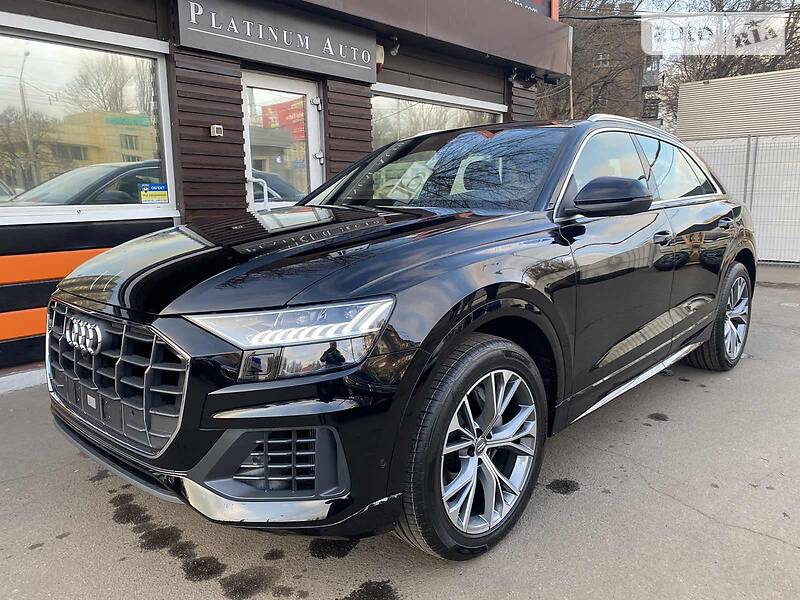 Внедорожник / Кроссовер Audi Q8 2020 в Одессе