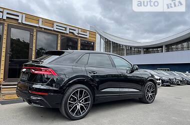 Внедорожник / Кроссовер Audi Q8 2019 в Киеве