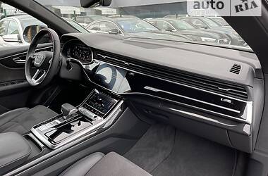 Внедорожник / Кроссовер Audi Q8 2019 в Киеве