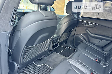 Позашляховик / Кросовер Audi Q8 2019 в Рівному