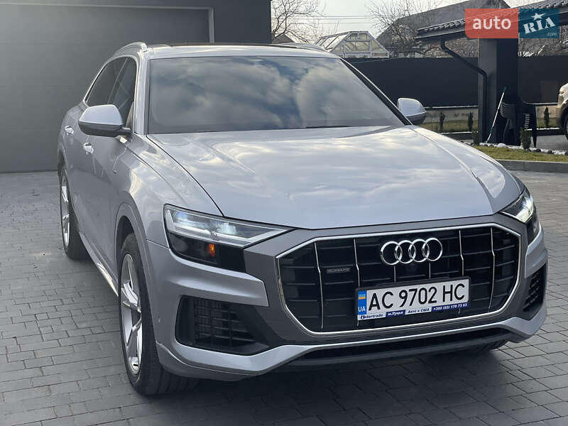 Внедорожник / Кроссовер Audi Q8 2018 в Луцке