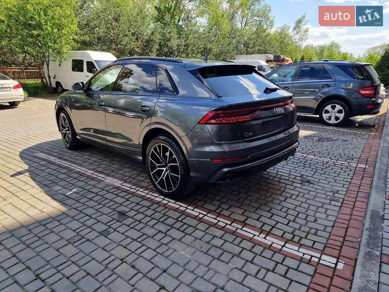 Внедорожник / Кроссовер Audi Q8 2020 в Ивано-Франковске
