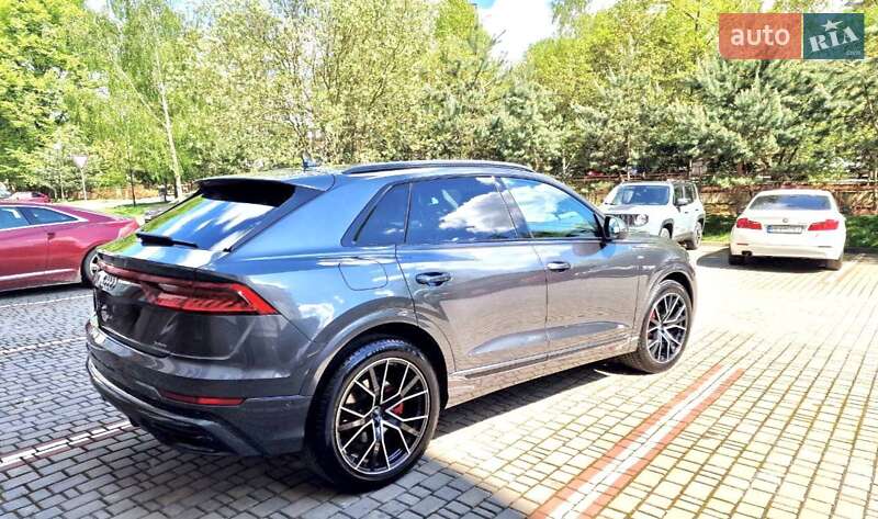 Внедорожник / Кроссовер Audi Q8 2020 в Ивано-Франковске