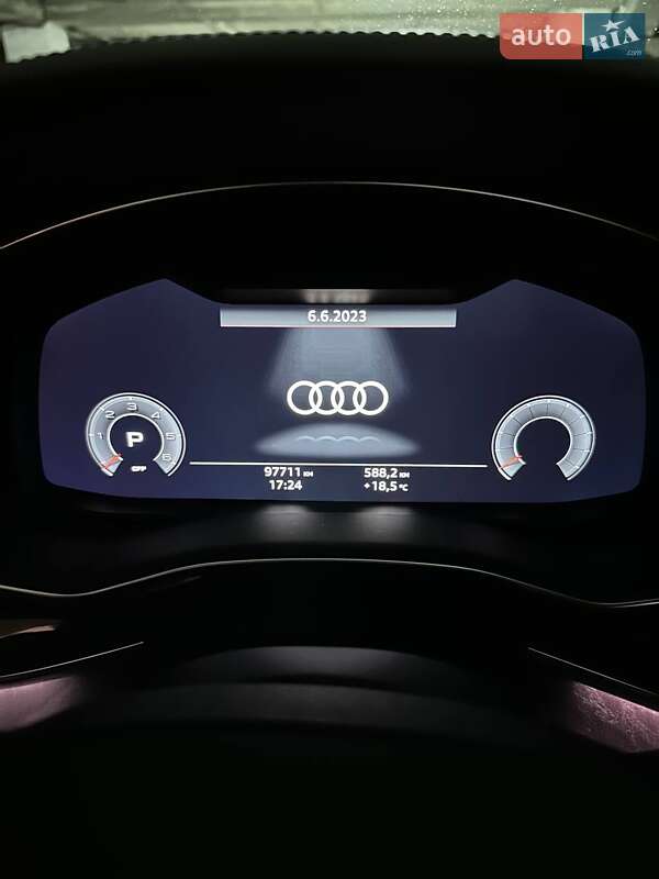 Внедорожник / Кроссовер Audi Q8 2018 в Киеве