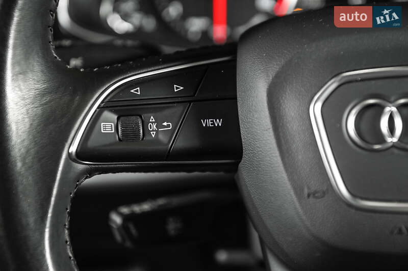 Внедорожник / Кроссовер Audi Q8 2018 в Ужгороде