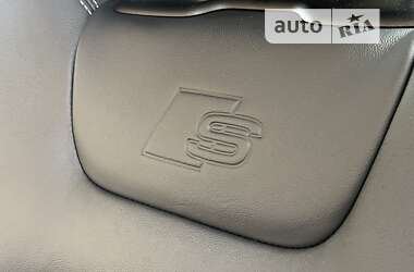 Внедорожник / Кроссовер Audi Q8 2024 в 