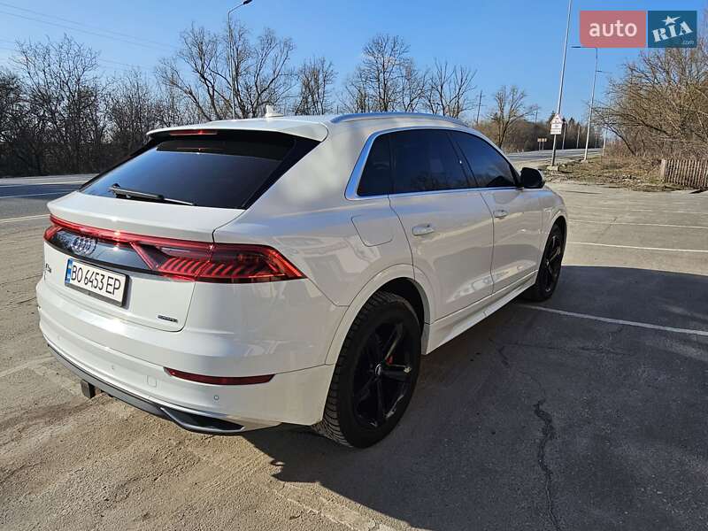 Внедорожник / Кроссовер Audi Q8 2018 в Тернополе