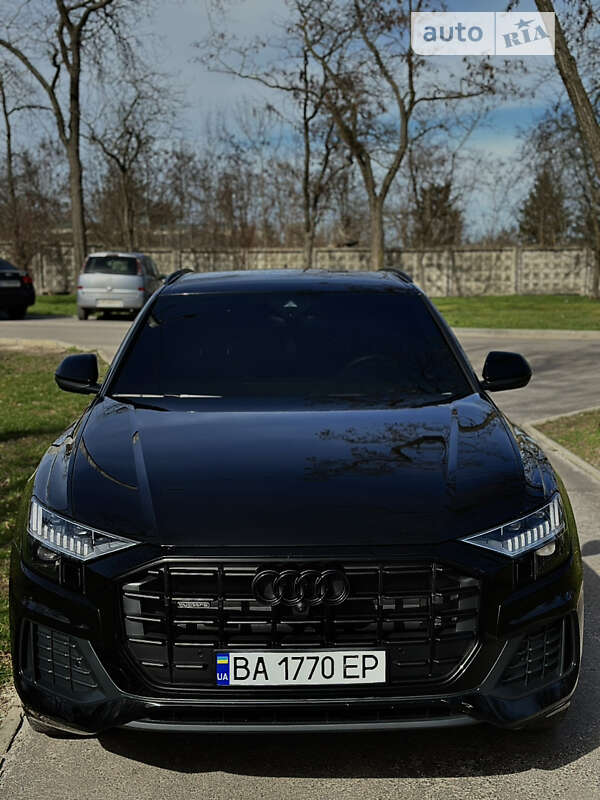 Позашляховик / Кросовер Audi Q8 2022 в Кропивницькому