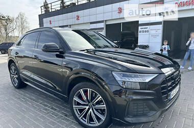 Внедорожник / Кроссовер Audi Q8 2021 в Киеве