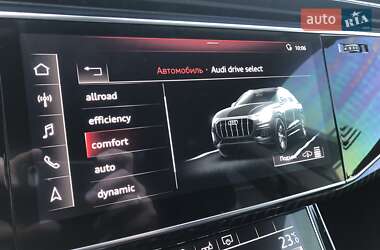 Внедорожник / Кроссовер Audi Q8 2018 в 