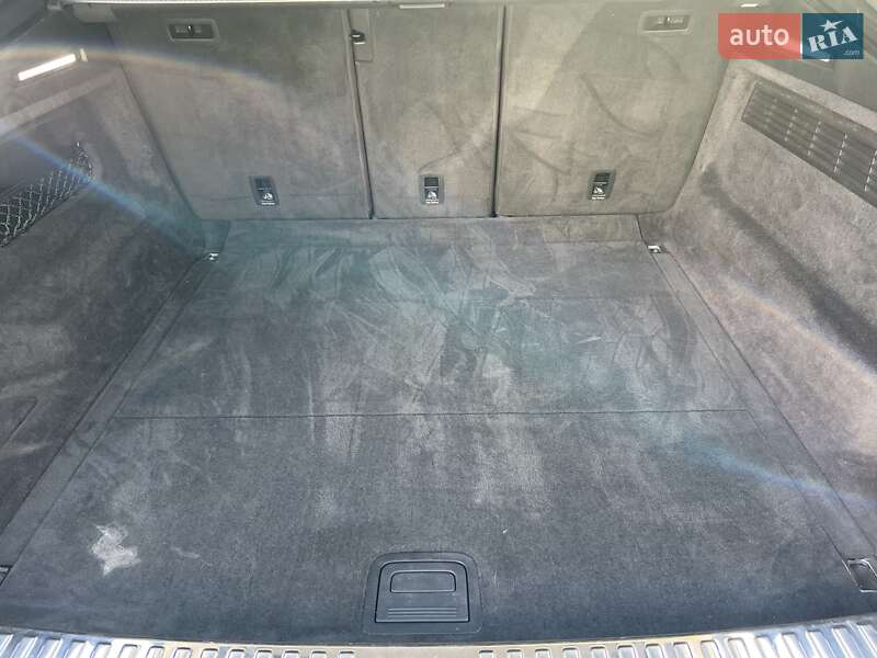 Позашляховик / Кросовер Audi Q8 2021 в Львові