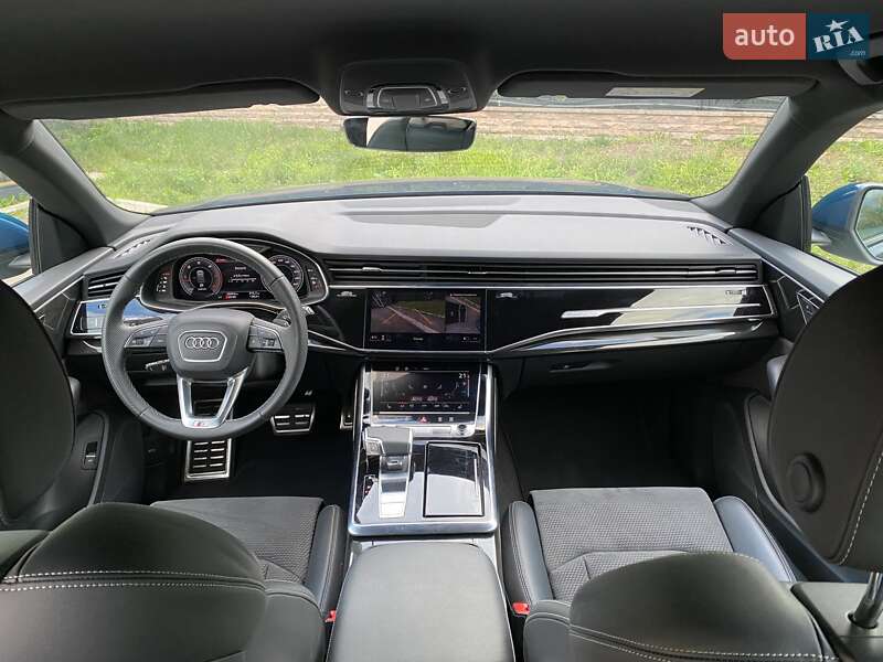 Позашляховик / Кросовер Audi Q8 2022 в Києві