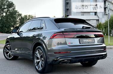 Позашляховик / Кросовер Audi Q8 2024 в Києві