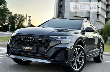 Позашляховик / Кросовер Audi Q8 2024 в Києві