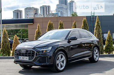 Позашляховик / Кросовер Audi Q8 2021 в Дніпрі