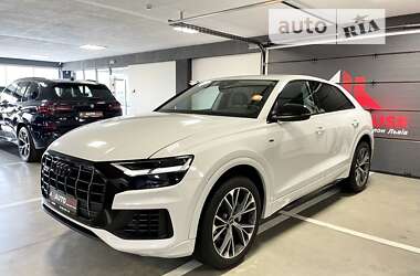 Позашляховик / Кросовер Audi Q8 2019 в Львові