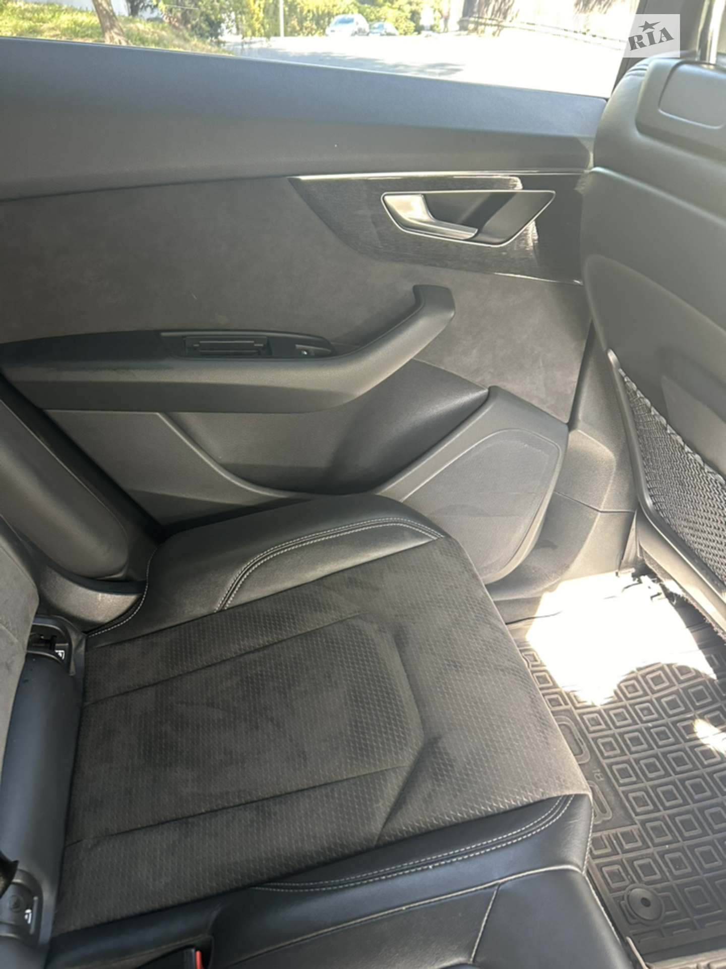 2019 Audi Q8 - мініатюра 18