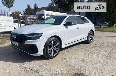 Внедорожник / Кроссовер Audi Q8 2019 в Запорожье