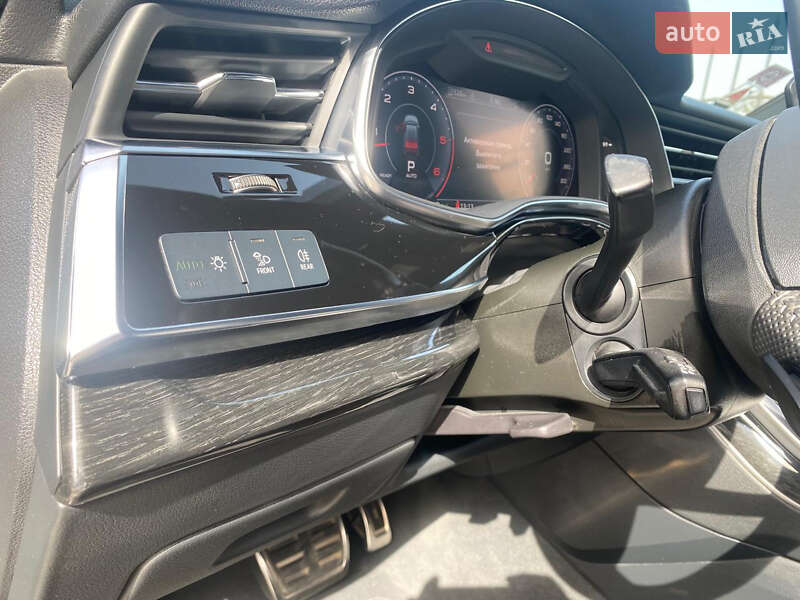 Позашляховик / Кросовер Audi Q8 2019 в Запоріжжі фото 9 Позашляховик / Кросовер Audi Q8 2019 в Запоріжжі