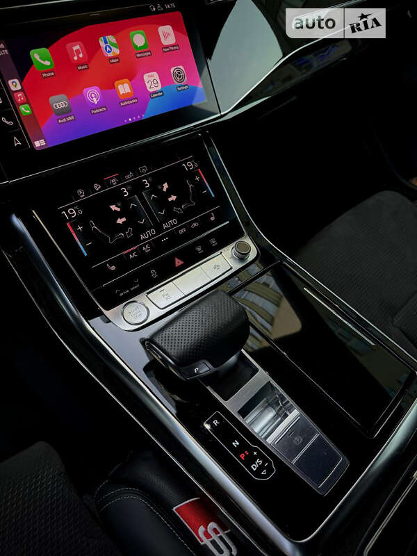 Внедорожник / Кроссовер Audi Q8 2018 в Киеве
