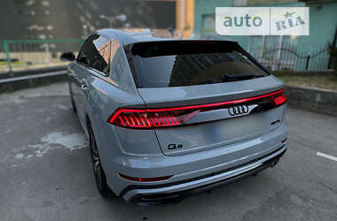 Внедорожник / Кроссовер Audi Q8 2018 в 