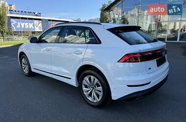 Позашляховик / Кросовер Audi Q8 2024 в Києві