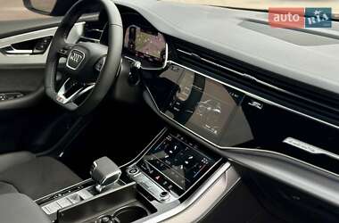 Внедорожник / Кроссовер Audi Q8 2024 в Киеве