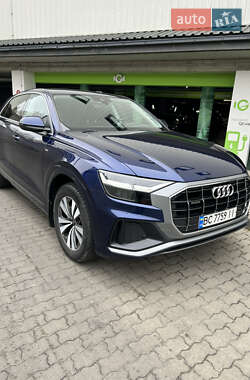 Позашляховик / Кросовер Audi Q8 2019 в Львові