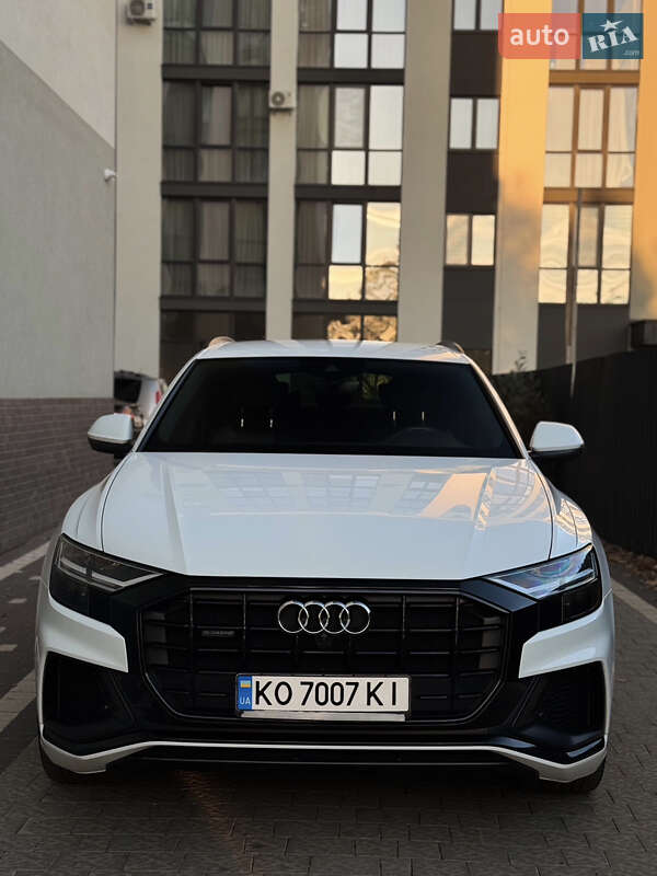 Внедорожник / Кроссовер Audi Q8 2018 в Ужгороде фото 3 Внедорожник / Кроссовер Audi Q8 2018 в Ужгороде