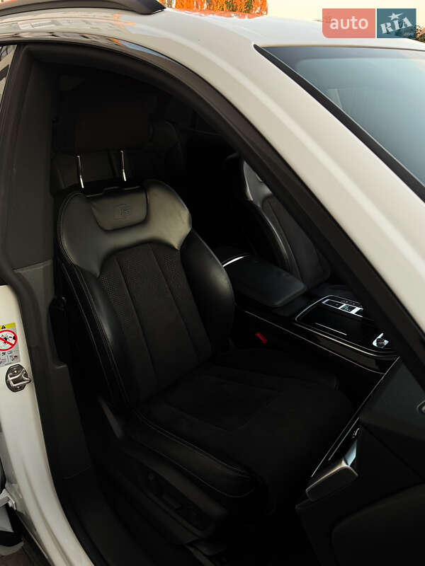 Внедорожник / Кроссовер Audi Q8 2018 в Ужгороде фото 21 Внедорожник / Кроссовер Audi Q8 2018 в Ужгороде