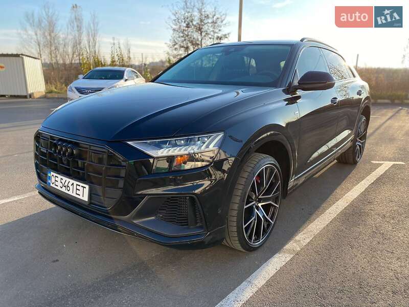 Позашляховик / Кросовер Audi Q8 2022 в Вінниці