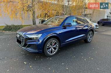 Внедорожник / Кроссовер Audi Q8 2020 в Киеве