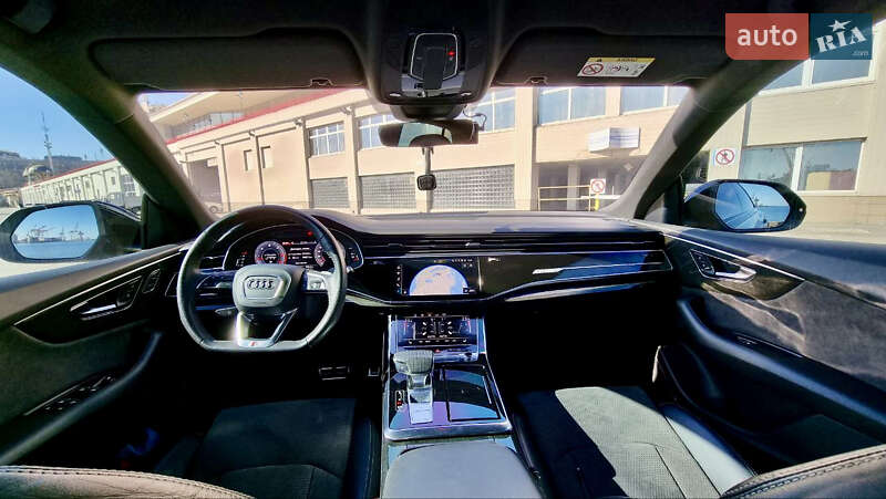 Внедорожник / Кроссовер Audi Q8 2018 в Одессе