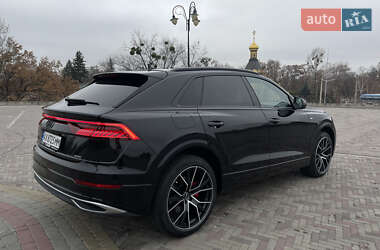 Позашляховик / Кросовер Audi Q8 2021 в Харкові