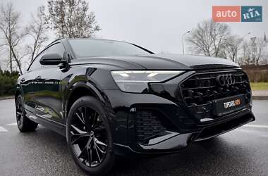 Позашляховик / Кросовер Audi Q8 2024 в Києві