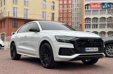 Позашляховик / Кросовер Audi Q8 2021 в Одесі