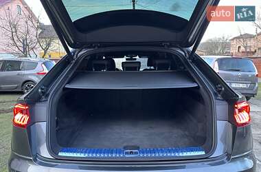 Внедорожник / Кроссовер Audi Q8 2020 в 