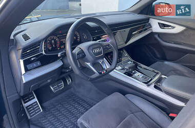 Позашляховик / Кросовер Audi Q8 2019 в 