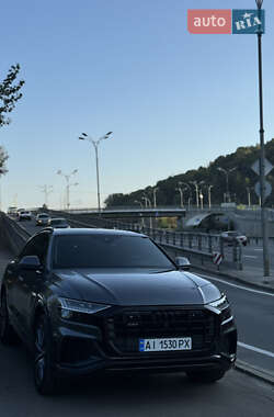 Внедорожник / Кроссовер Audi Q8 2018 в 